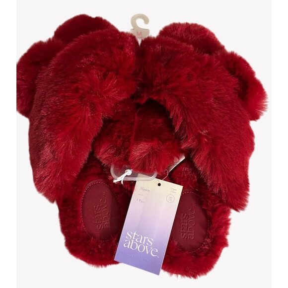 New With Tags Size M 7/8 Womens Stars Above Faux Fur Red Cozy Lounging Slippers - Picture 2 of 5